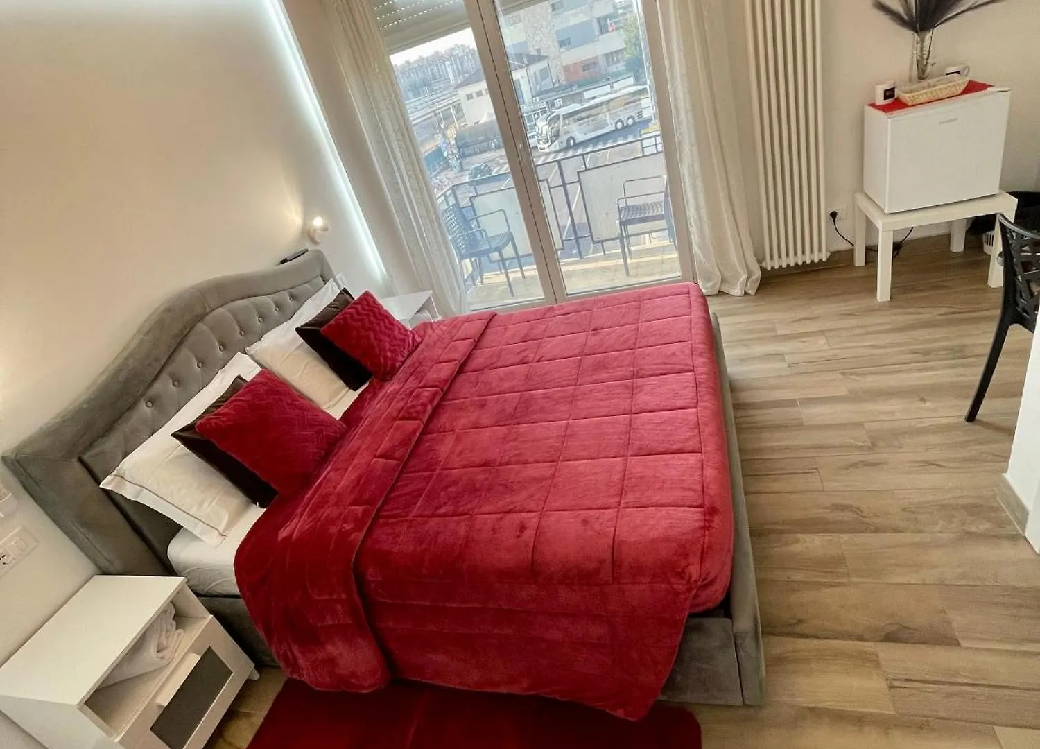 Arbi Venice Station Mestre 0*,  İtalya