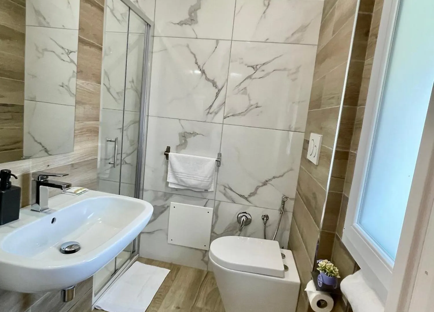 Guest house Arbi Venice Station Mestre Italy