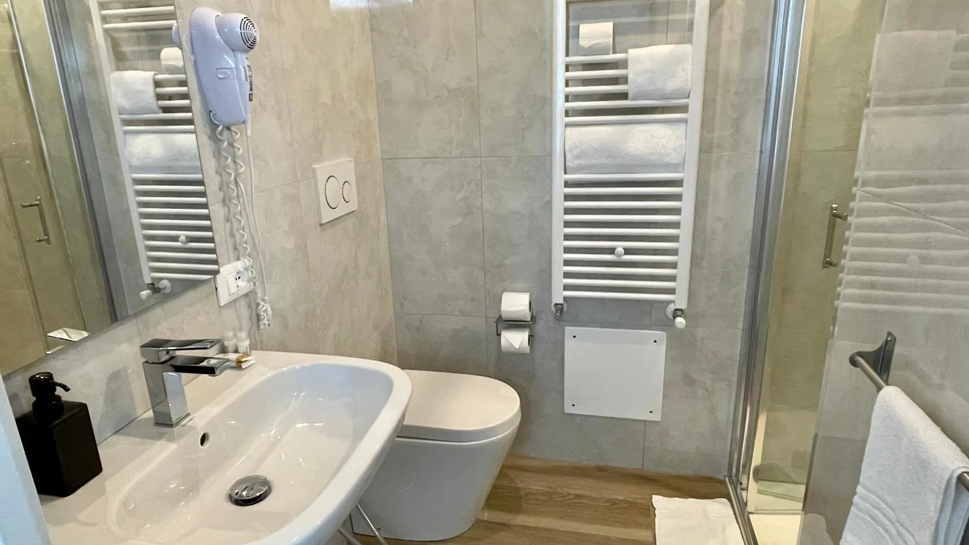 Arbi Venice Station Mestre Guest house